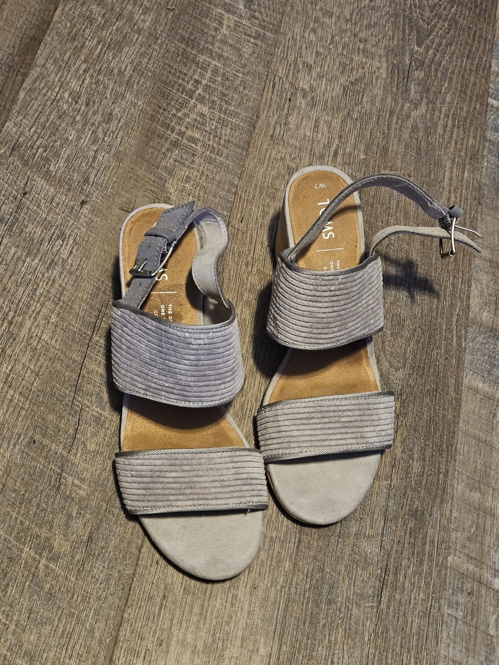 Tom's Size 7. Women's Ribbed Grey Suede Two-Strap Sandals
